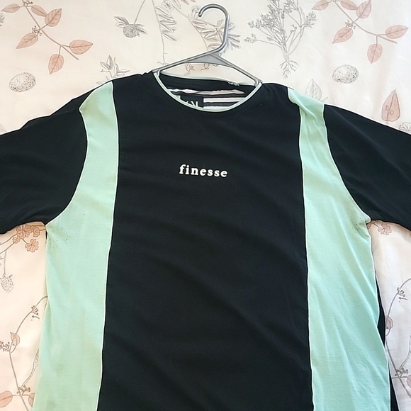 Ricky Singh tee - Picture 2 of 4